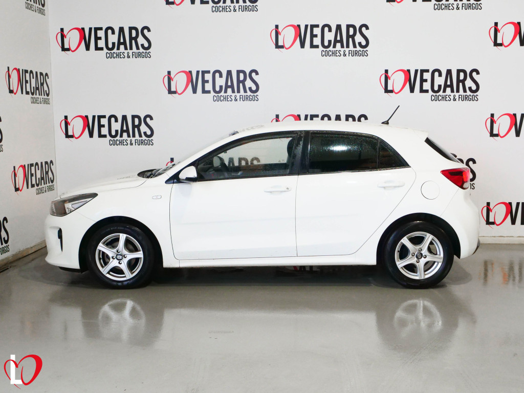 KIA RIO 1.2 CVVT 84 de segunda mano