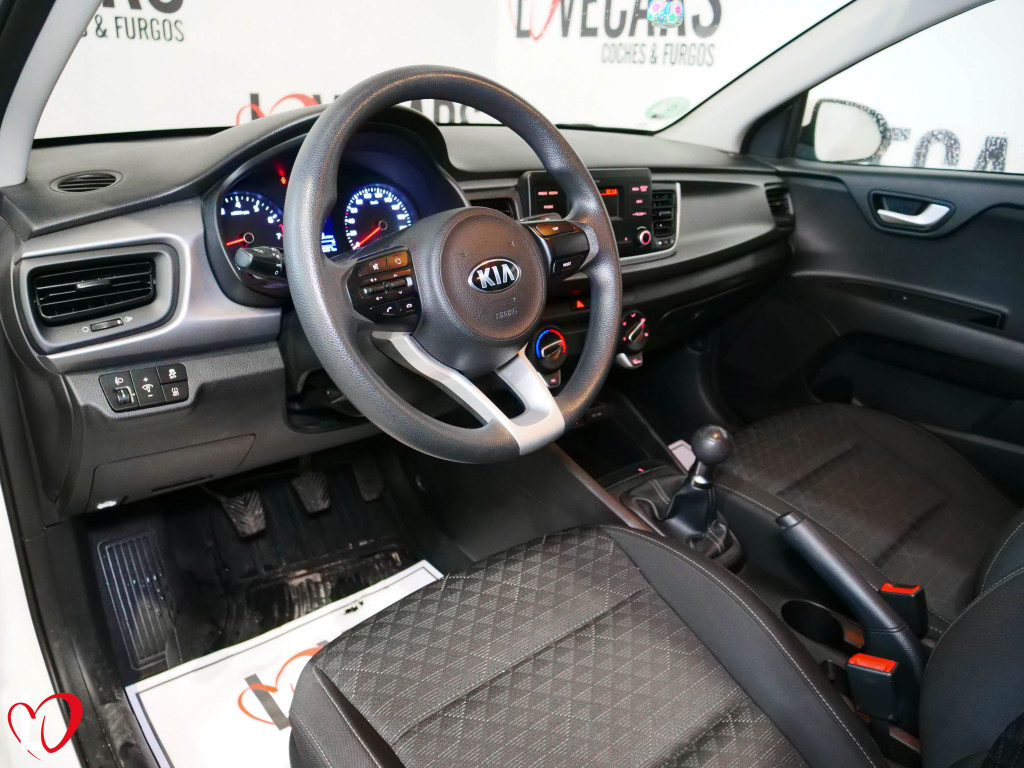 KIA RIO 1.2 CVVT 84 de segunda mano