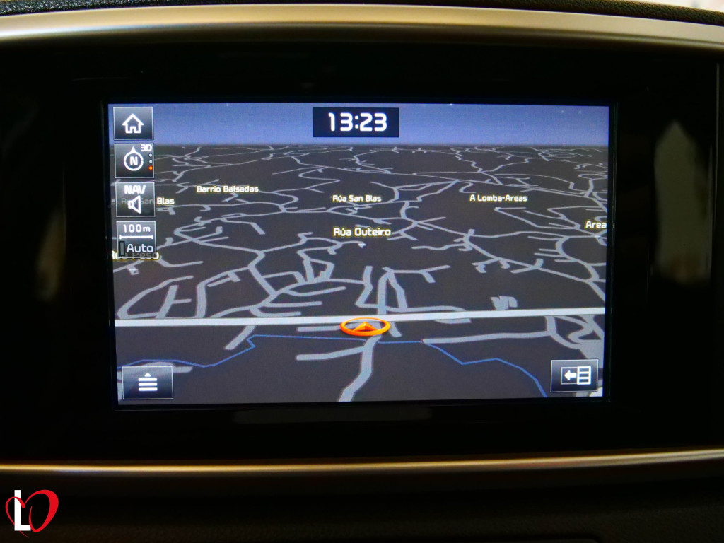 KIA SPORTAGE 1.6 CRDI VGT BUSINESS 115 de segunda mano