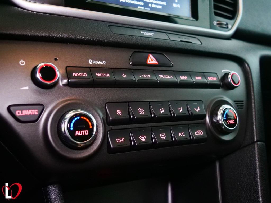 KIA SPORTAGE 1.6 CRDI VGT BUSINESS 115 de segunda mano