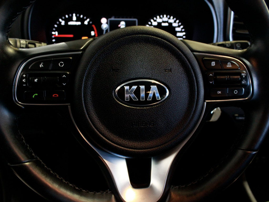 KIA SPORTAGE 1.7 CRDI AUTOM. VGT DRIVE DCT 4X2 ECO-DYN de segunda mano