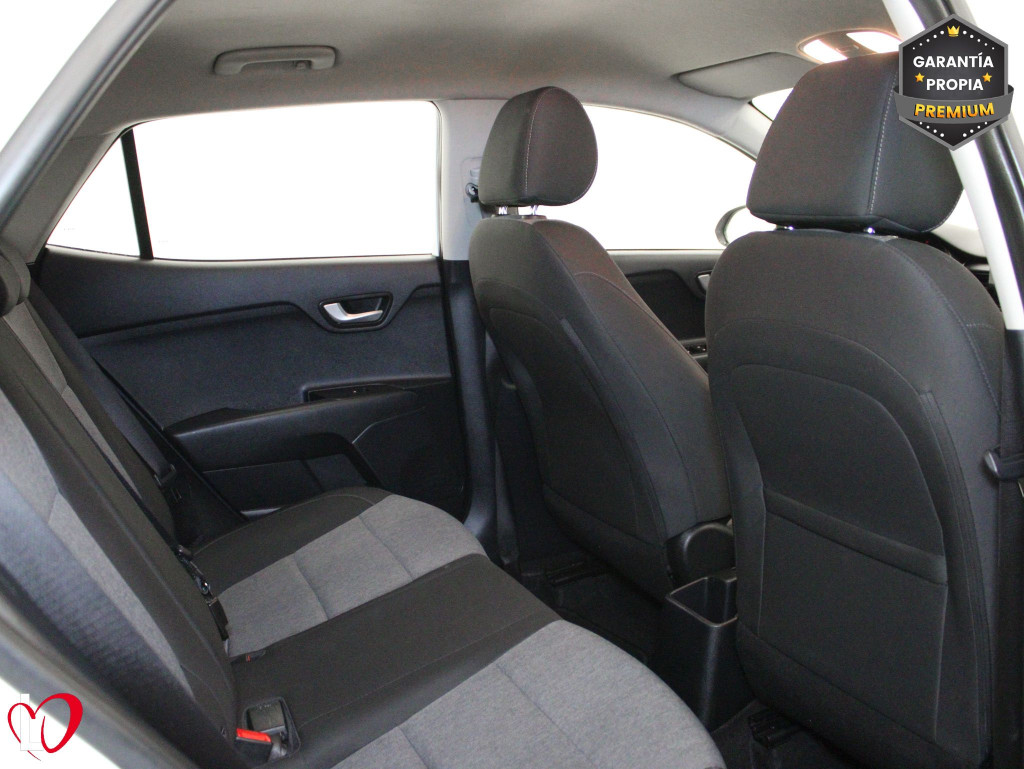 KIA STONIC 1.2 DPI CONCEPT 84 de segunda mano