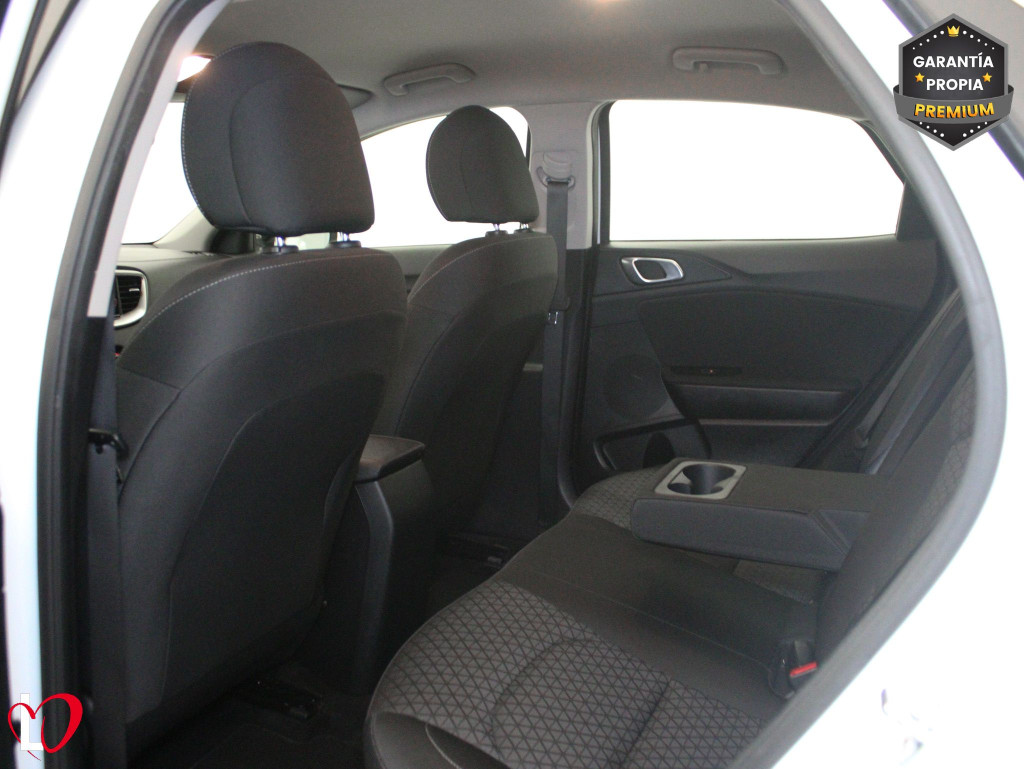 KIA XCEED 1.6 MHEV DRIVE 6 VEL 136 de segunda mano