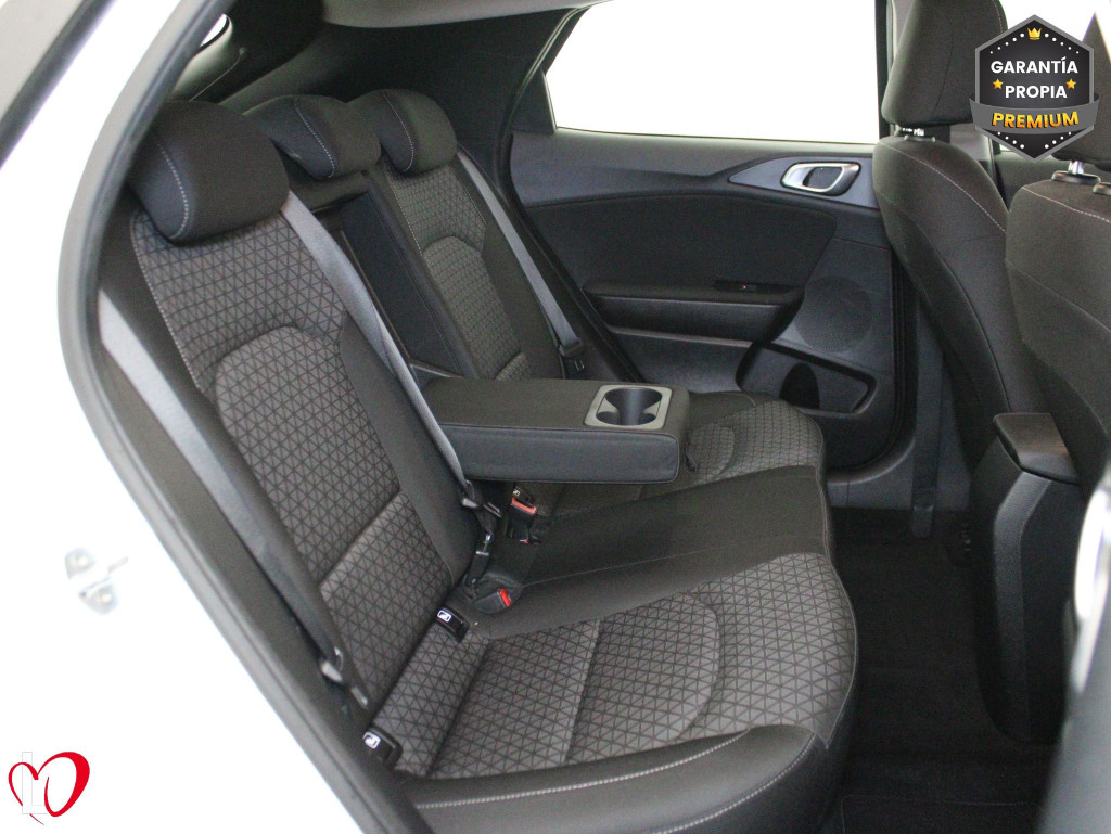 KIA XCEED 1.6 MHEV DRIVE 6 VEL 136 de segunda mano