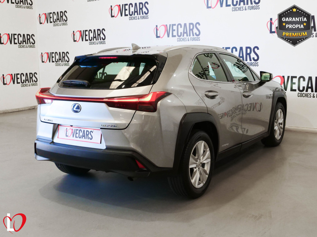 LEXUS UX 2.0 250h BUSINESS 184 de segunda mano