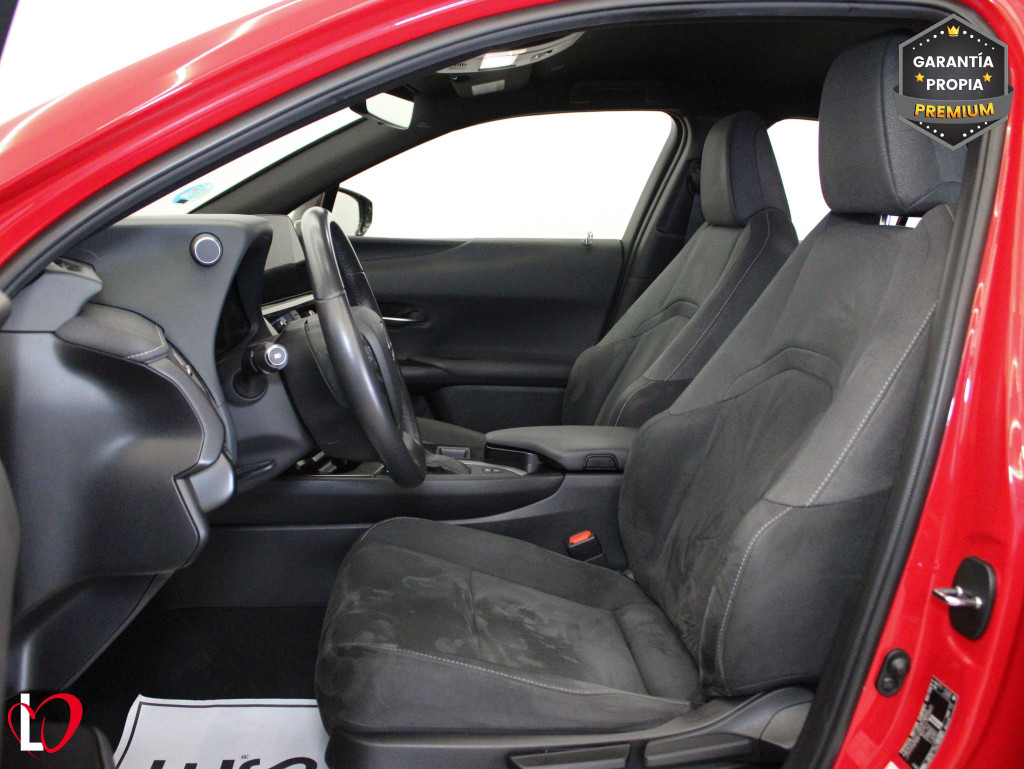 LEXUS UX 2.0 250H BUSINESS 184 de segunda mano