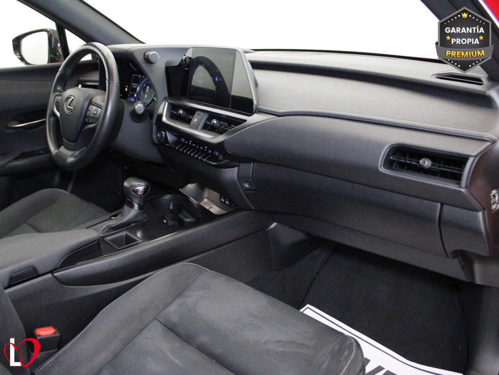 LEXUS UX 2.0 250H BUSINESS 184 de segunda mano