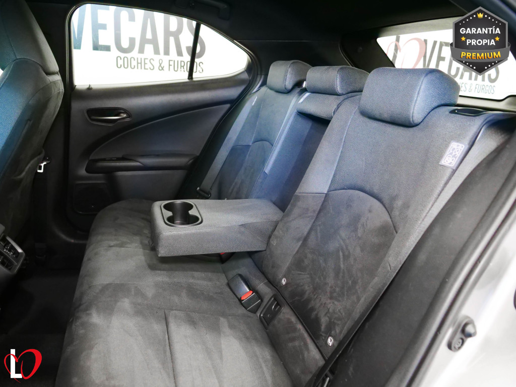 LEXUS UX 250H HYBRID 2WD 184 de segunda mano