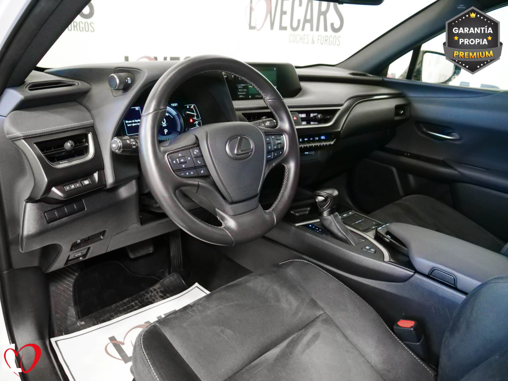 LEXUS UX 250H HYBRID 2WD 184 de segunda mano
