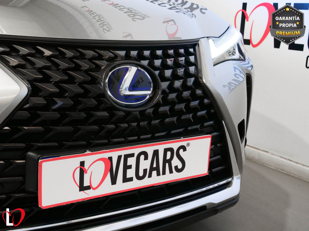 LEXUS UX 250H HYBRID 2WD 184 de segunda mano
