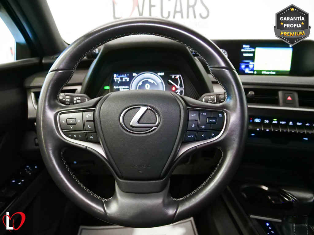 LEXUS UX 250H HYBRID 2WD 184 de segunda mano