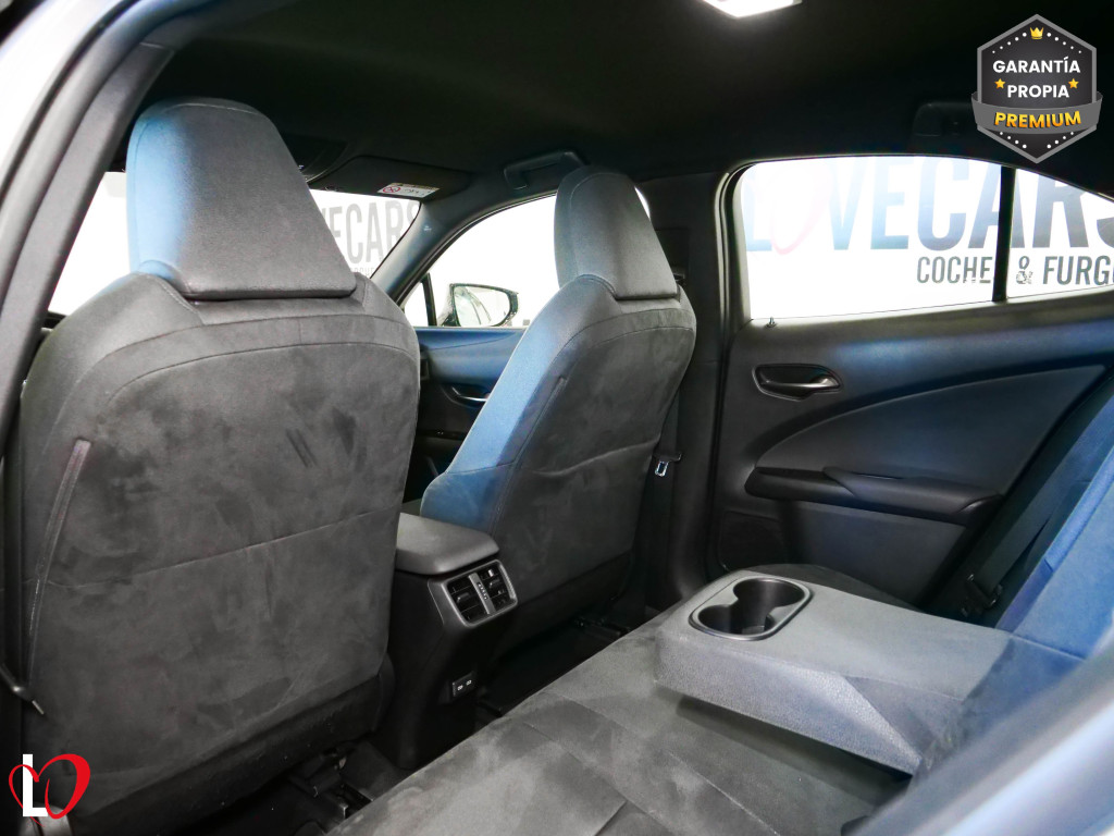 LEXUS UX 250H HYBRID 2WD 184 de segunda mano