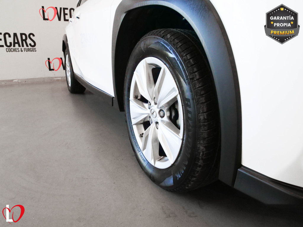 LEXUS UX 250H HYBRID 2WD 184 de segunda mano