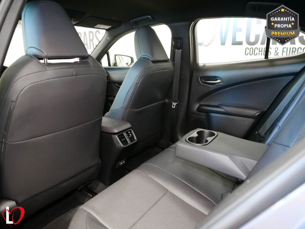LEXUS UX 250H HYBRID 2WD 184 de segunda mano