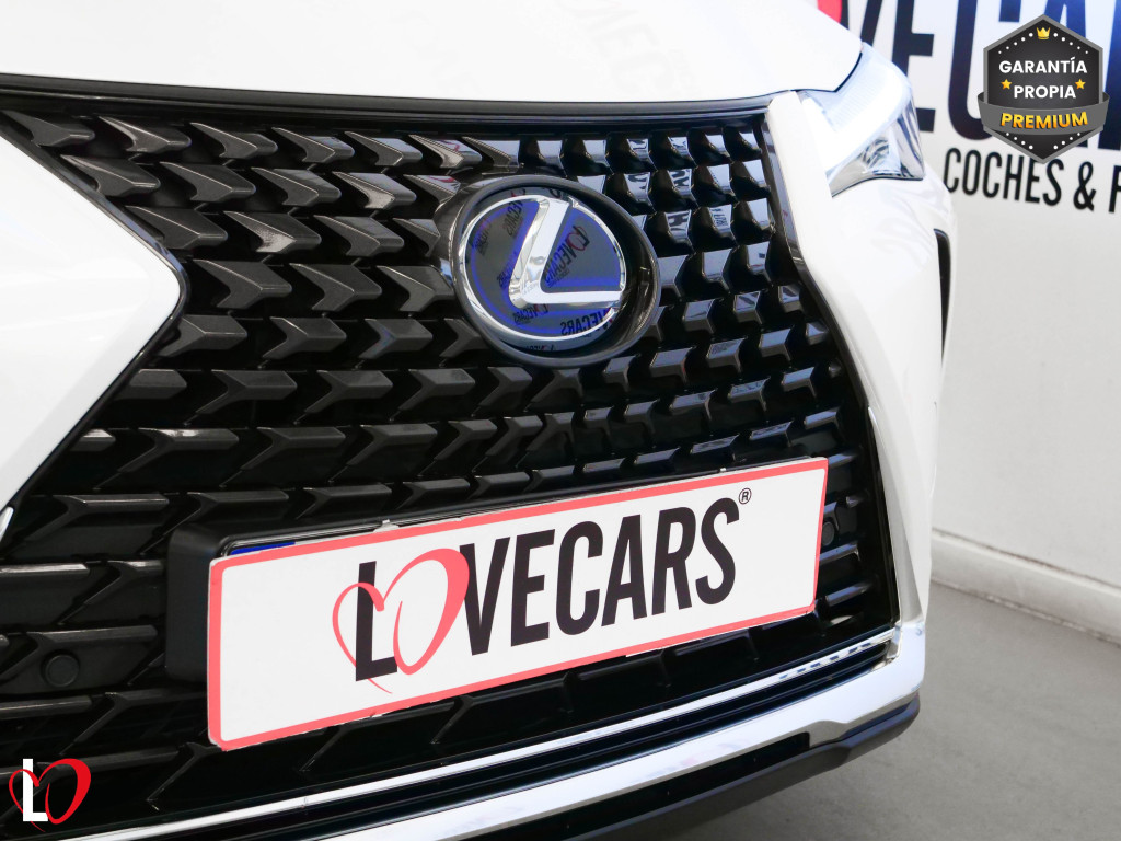 LEXUS UX 250H HYBRID 2WD 184 de segunda mano