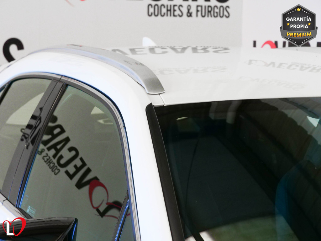 LEXUS UX 250H HYBRID 2WD 184 de segunda mano
