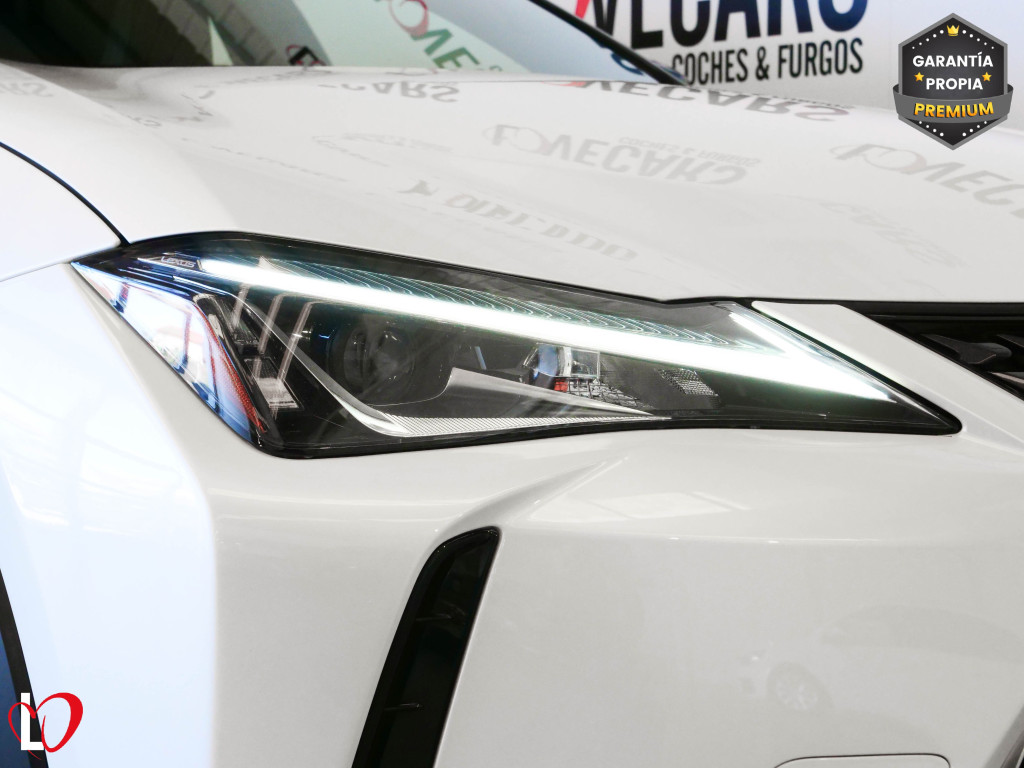 LEXUS UX 250H HYBRID 2WD 184 de segunda mano