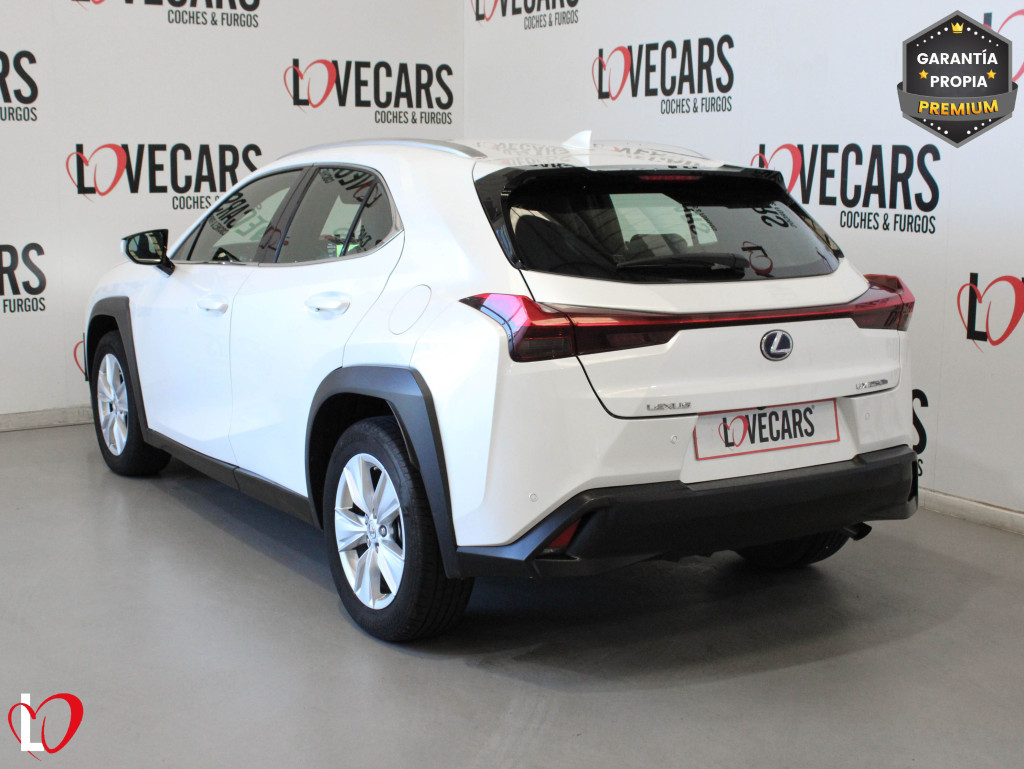 LEXUS UX 250H HYBRID 2WD 184 de segunda mano