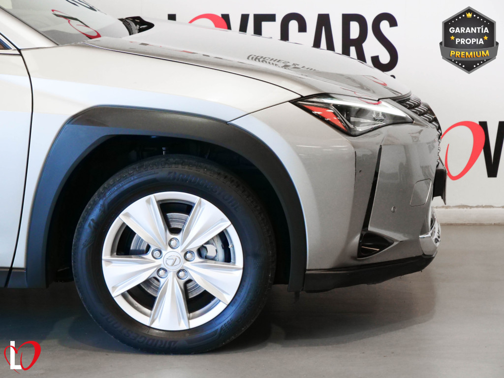 LEXUS UX 250H HYBRID 2WD 184 de segunda mano