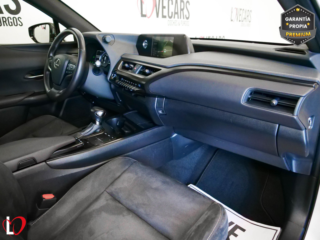 LEXUS UX 250H HYBRID 2WD 184 de segunda mano