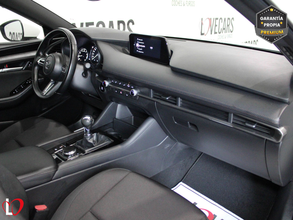 MAZDA 3 2.0 Hybrid. SKYACTIV-G 122 de segunda mano