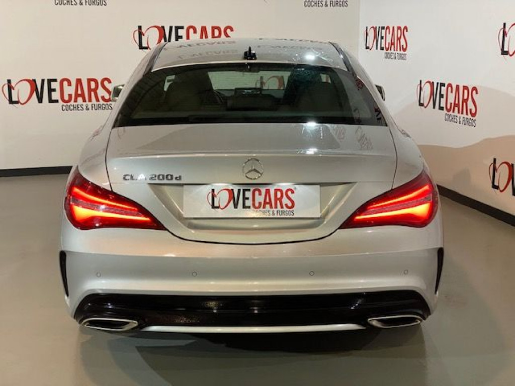 MERCEDES CLA 200 D AUTOM. AMG 136CV de segunda mano