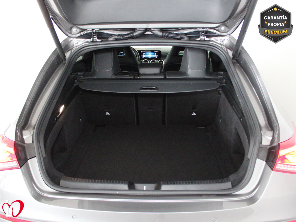 MERCEDES CLA 200 D DCT AUTOM. AMG LINE 150 de segunda mano