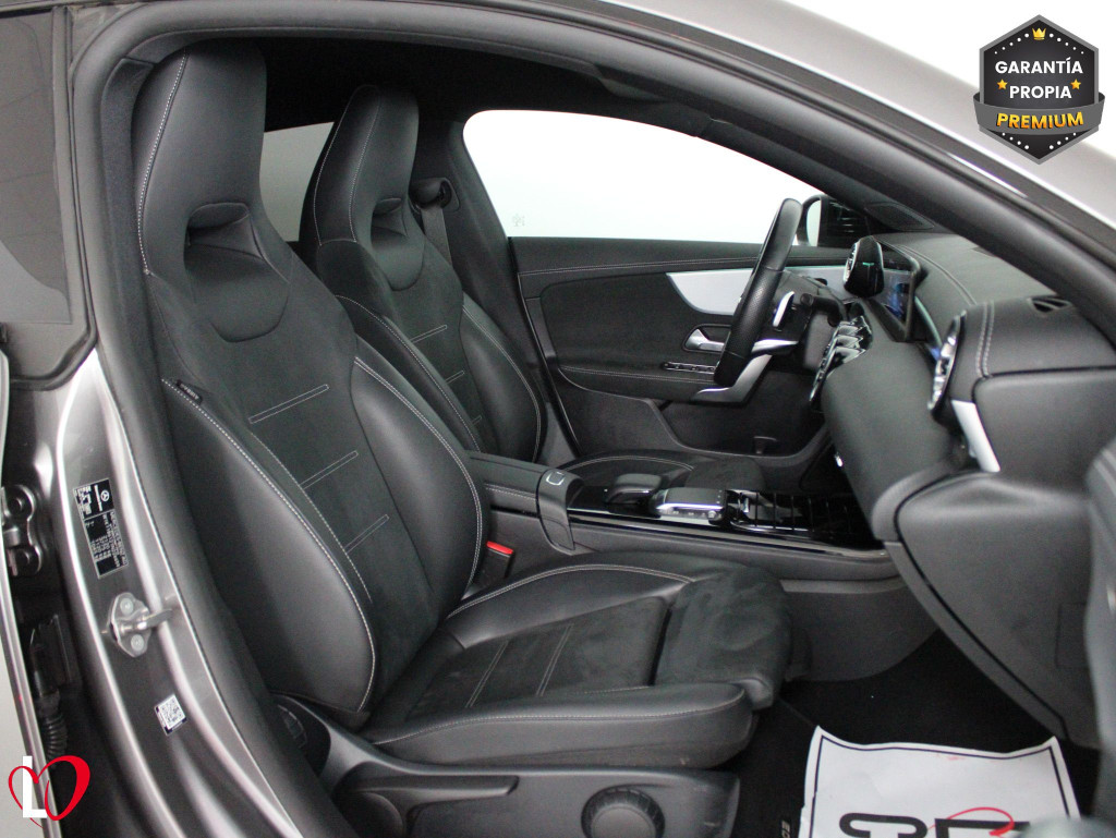 MERCEDES CLA 200 D DCT AUTOM. AMG LINE 150 de segunda mano
