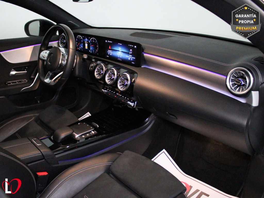 MERCEDES CLA 200 D DCT AUTOM. AMG LINE 150 de segunda mano