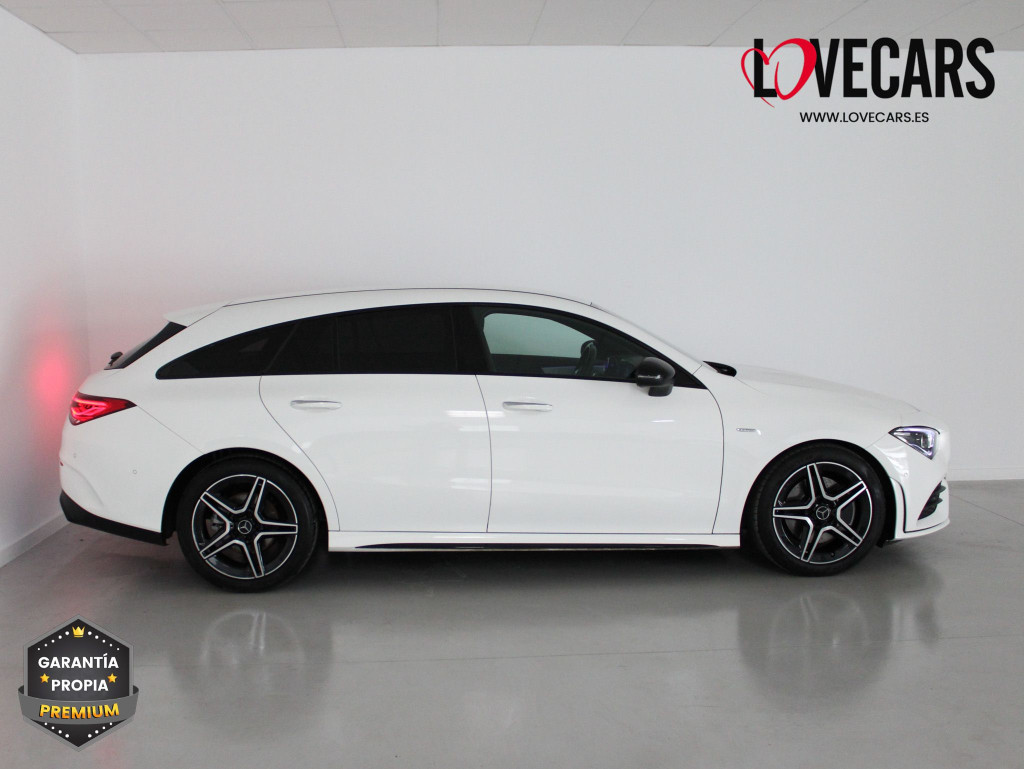 MERCEDES CLA 200 D DCT AUTOM. AMG LINE 150 de segunda mano