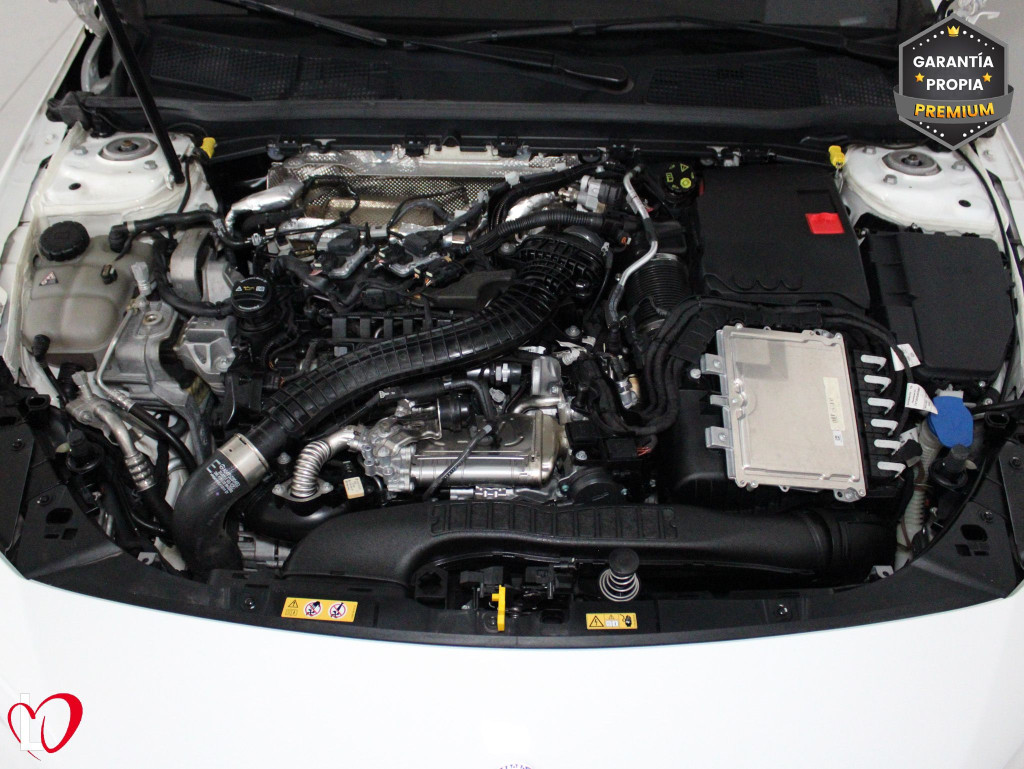 MERCEDES CLA 200 D DCT AUTOM. AMG LINE 150 de segunda mano