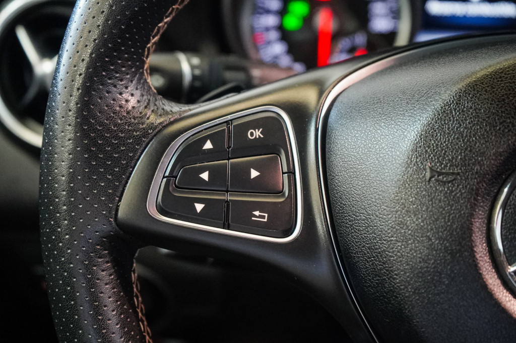 MERCEDES CLA 200 D SHOOTING BRAKE AUTO 136 de segunda mano