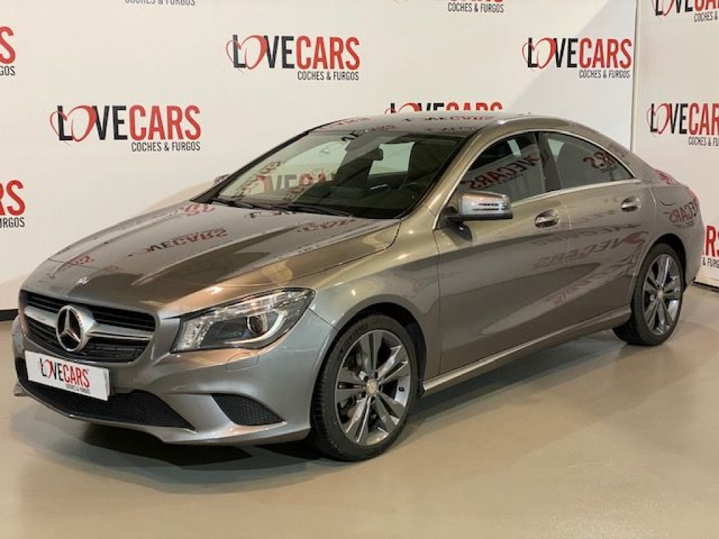 MERCEDES CLA 220 CDI AUTO URBAN 177 de segunda mano