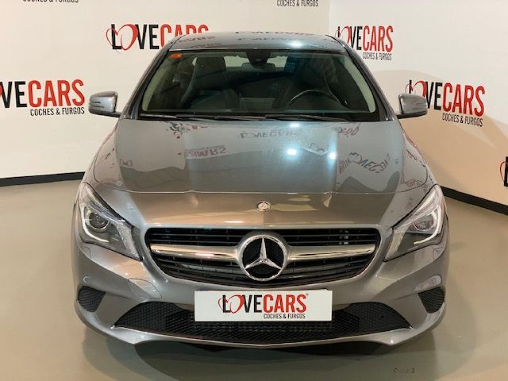 MERCEDES CLA 220 CDI AUTO URBAN 177 de segunda mano