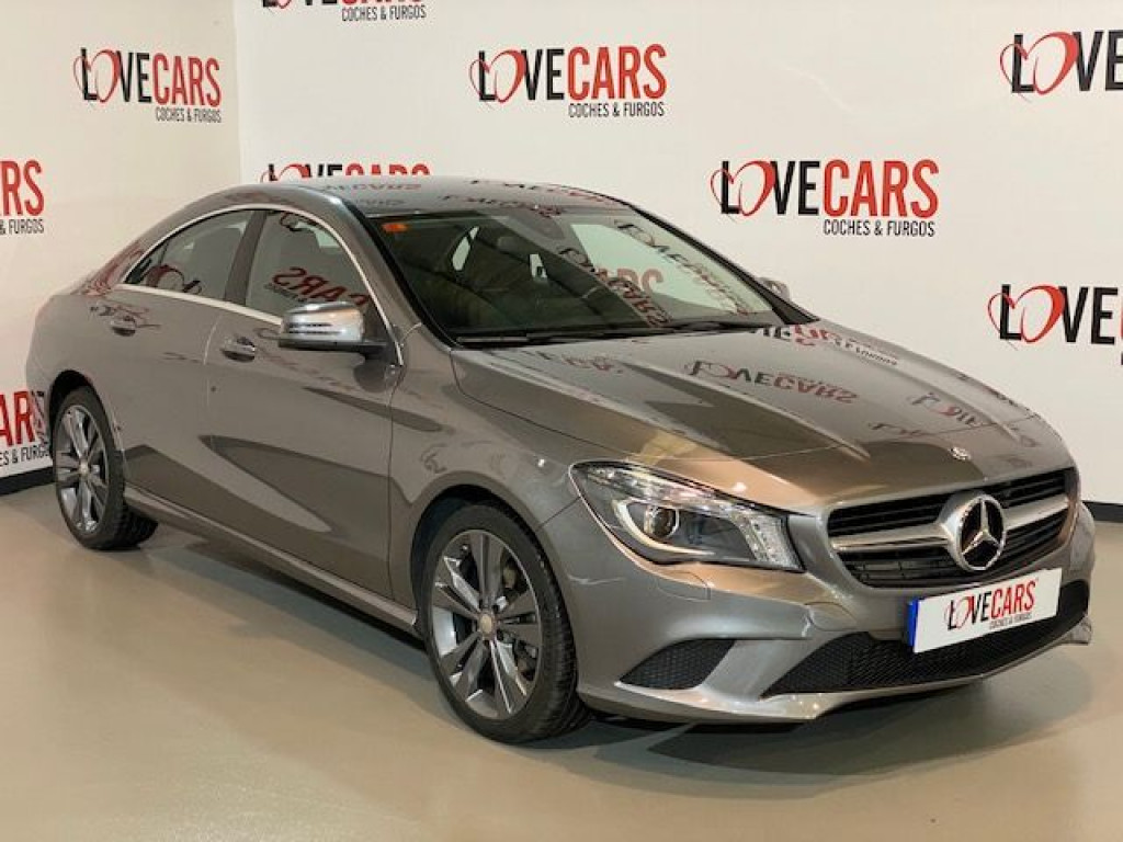 MERCEDES CLA 220 CDI AUTO URBAN 177 de segunda mano