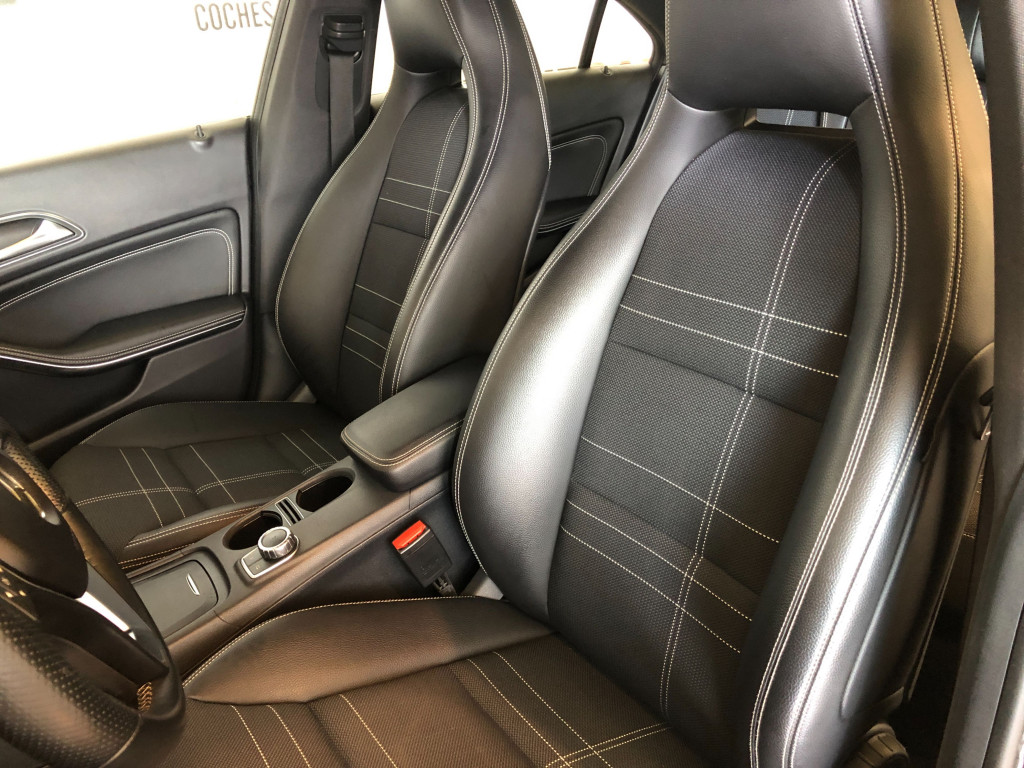 MERCEDES CLA 220 CDI AUTOM. EXECUTIVE 170CV de segunda mano