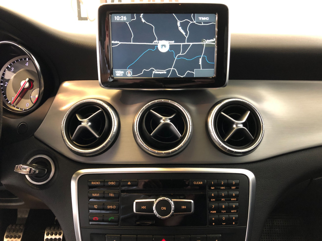 MERCEDES CLA CLA 200 CDI AMG de segunda mano