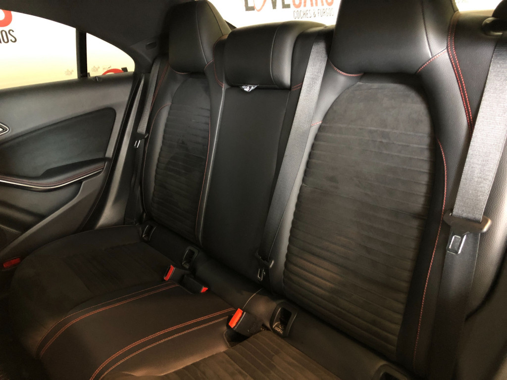 MERCEDES CLA CLA 200 CDI AMG de segunda mano