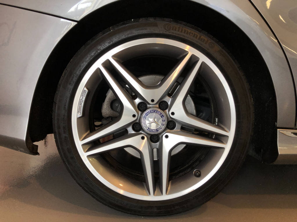 MERCEDES CLA CLA 200 CDI AMG de segunda mano