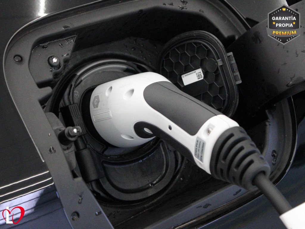 MERCEDES CLA CLA 250 e + PAQ ADVANTAGE 218 de segunda mano