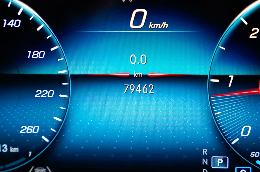 MERCEDES CLA COUPE 200 D AMG DCT 150 de segunda mano