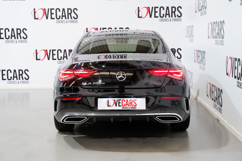 MERCEDES CLA COUPE 200 D AMG DCT 150 de segunda mano