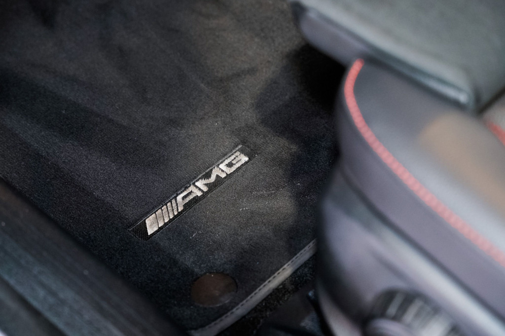 MERCEDES CLA COUPE 200 D AMG DCT 150 de segunda mano