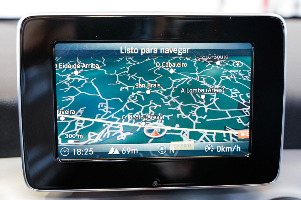 MERCEDES CLA COUPE 200 D COUPE AMG 136 de segunda mano