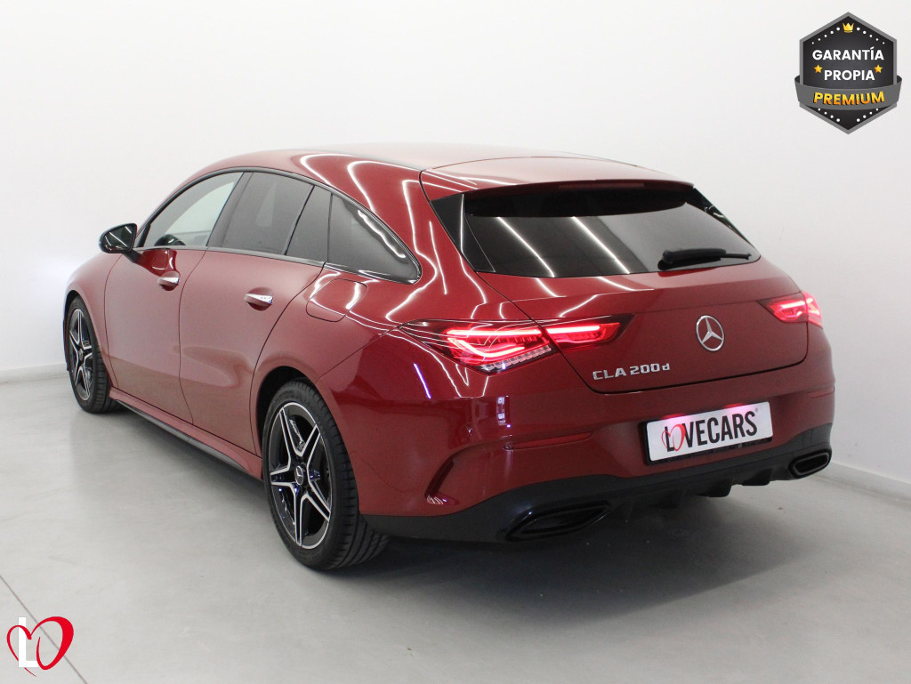 MERCEDES CLA SHOOTING BRAKE 200 D DCT AMG Line de segunda mano