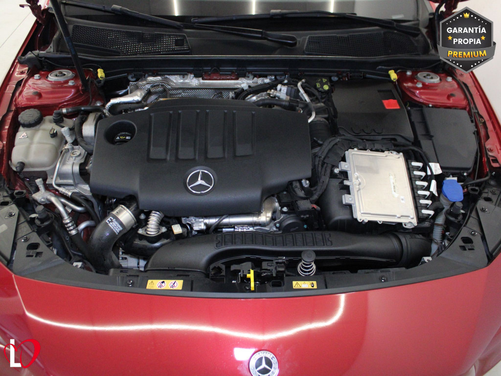 MERCEDES CLA SHOOTING BRAKE 200 D DCT AMG Line de segunda mano