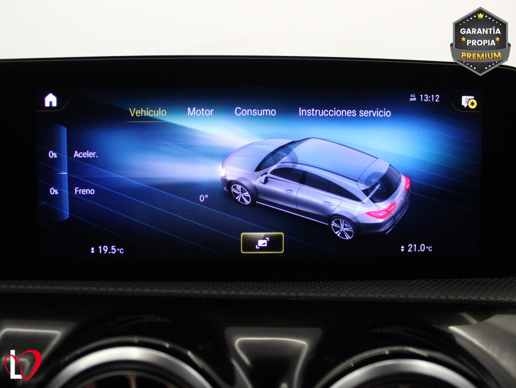 MERCEDES CLA SHOOTING BRAKE 200 D DCT AMG Line de segunda mano