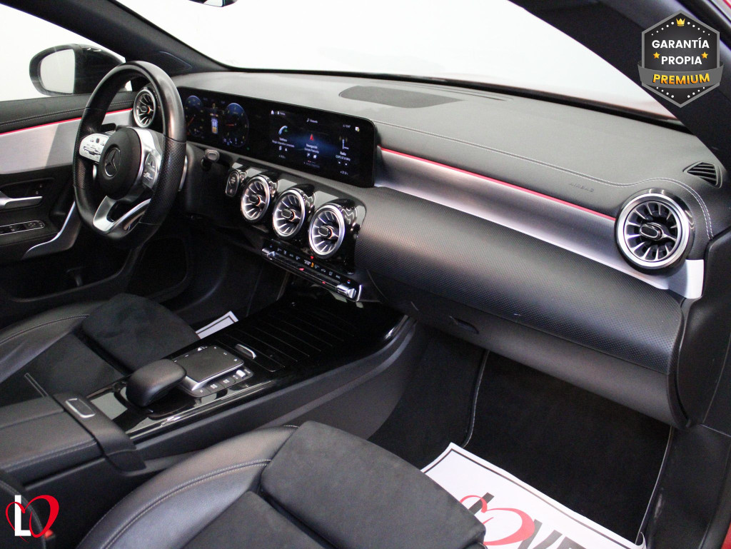 MERCEDES CLA SHOOTING BRAKE 200 D DCT AMG Line de segunda mano