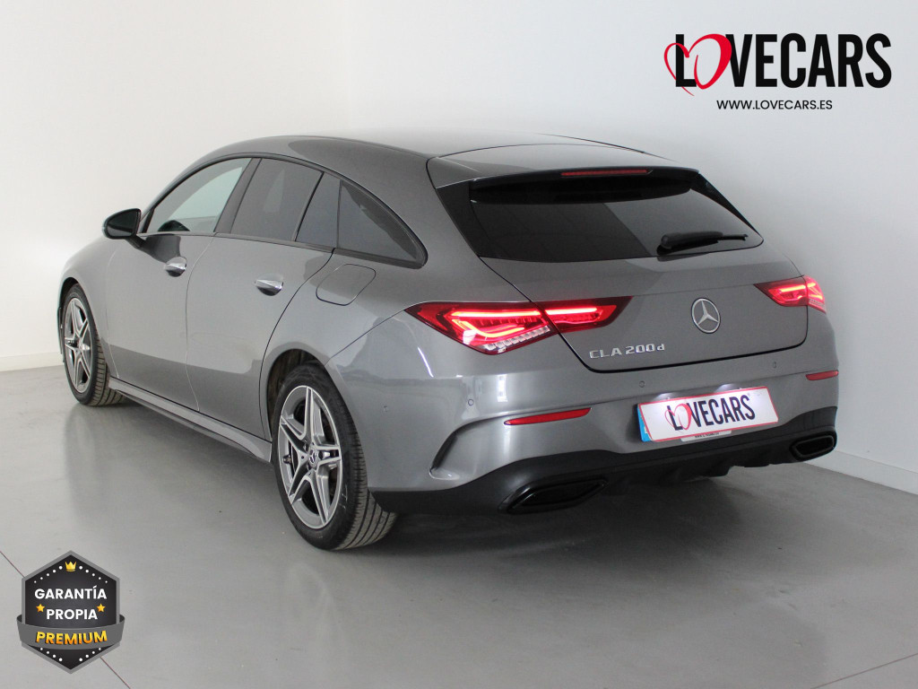 MERCEDES CLA SHOOTING BRAKE 200 D DCT AUTOM. AMG LINE 150 de segunda mano