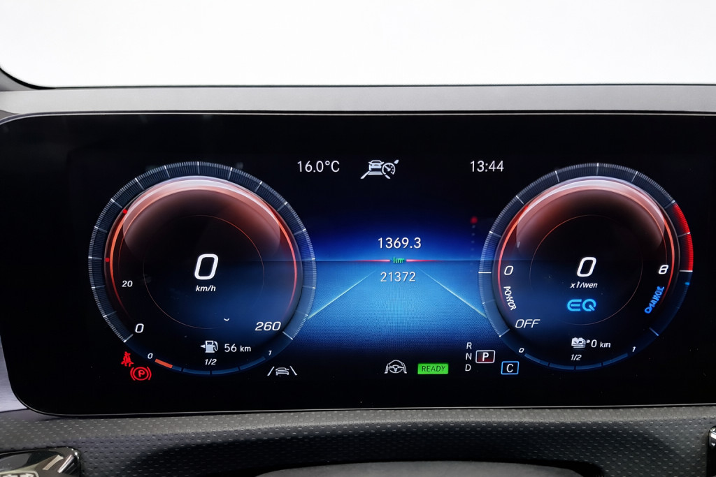 MERCEDES CLA SHOOTING BRAKE 250e de segunda mano